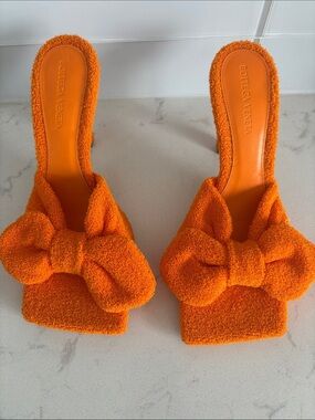Bottega Veneta Orange Terry Bow Square-Toe Mules